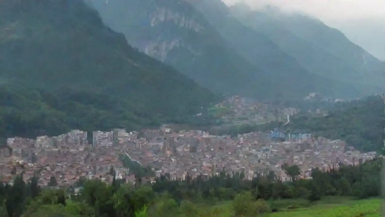 La Urbanización y su Efecto en la Biodiversidad de Factores externos que afectan la sostenibilidad montañosa